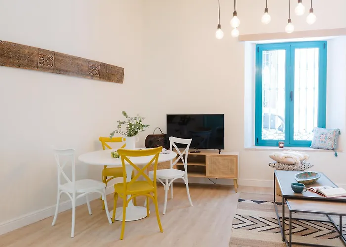 Pet friendly Atenea Malaga Apartments