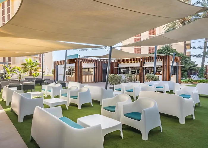 Fuengirola Hotels for Romantic Getaway