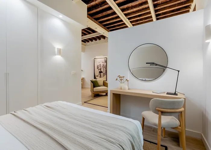 Minimal Rooms By Ele Apartments Malaga