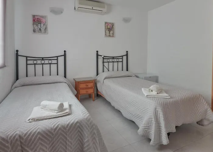 Pet friendly Hostal Guerra Marbella